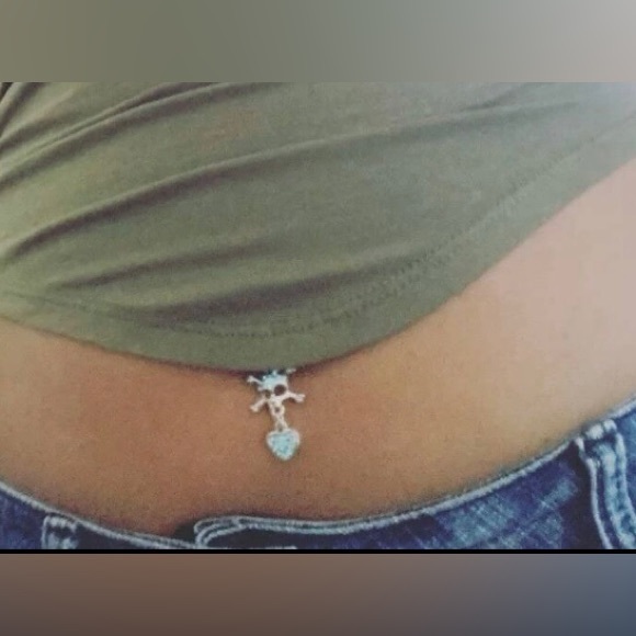 14g Skull & Crossbones Belly Ring with Blue CZ- Surgical Stainless Steel NWT - Picture 11 of 13